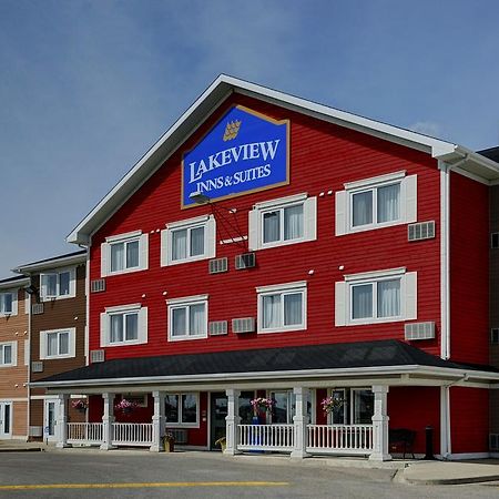 Lakeview Inns & Suites - Брандон Экстерьер фото