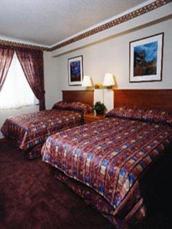 Lakeview Inns & Suites - Брандон Номер фото